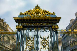 Gate